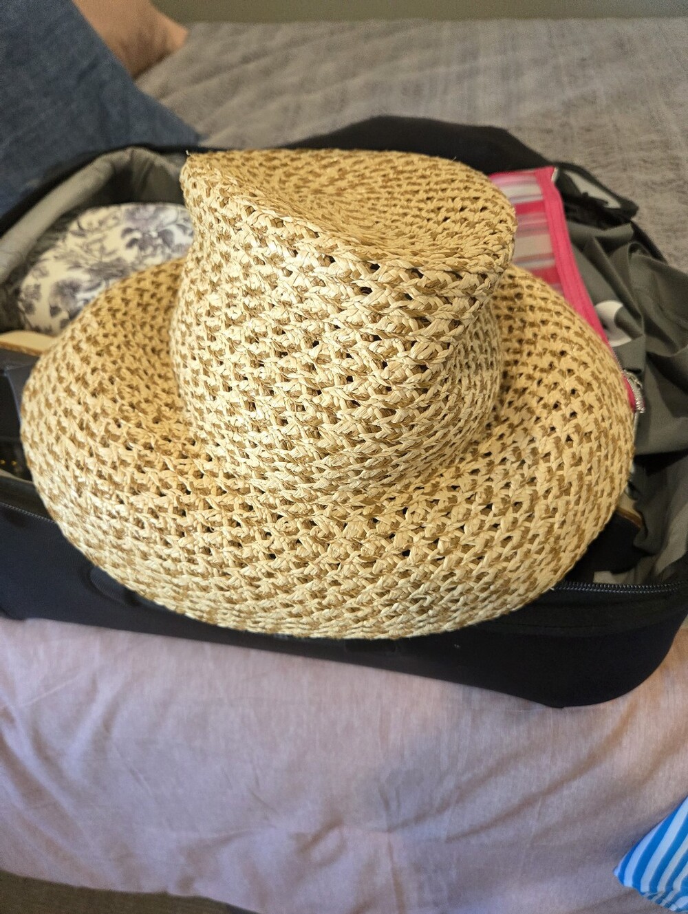 Eric Javits Natural Woven Straw Sun Hat with Open Weave - Picture 7 of 7